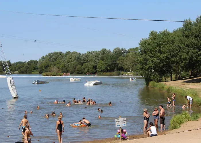 شقة Face Et Aux Pins *